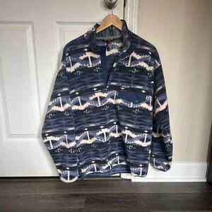 Patagonia Navy and Ivory Patterned Synchilla Shirt Jacket